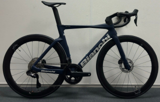 Bianchi OLTRE COMP ULTEGRA DI2 12S Donker blauw 55cm 2026